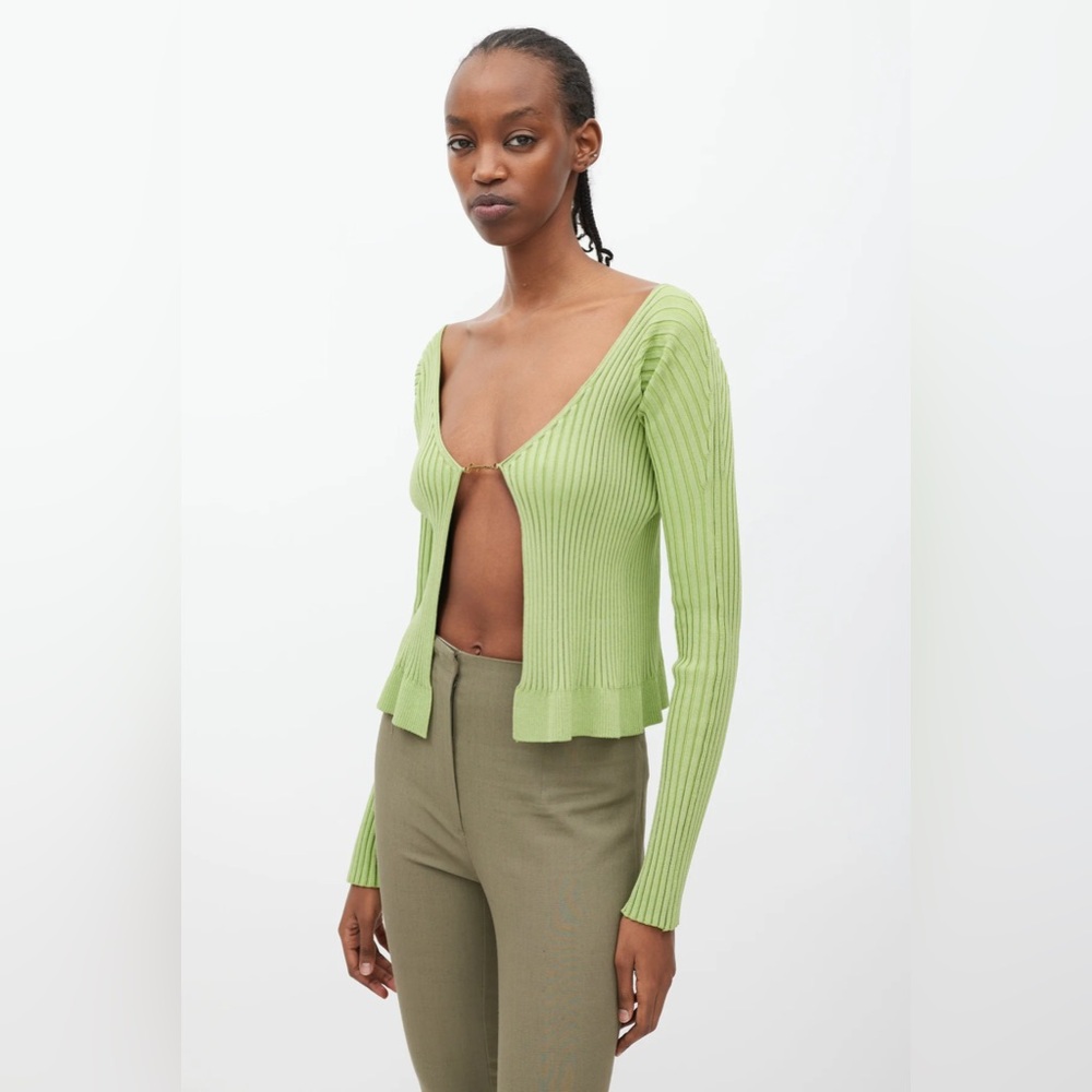 Jacquemus
La Maille Pralù Longue Green Cardigan - Picture 4 of 12